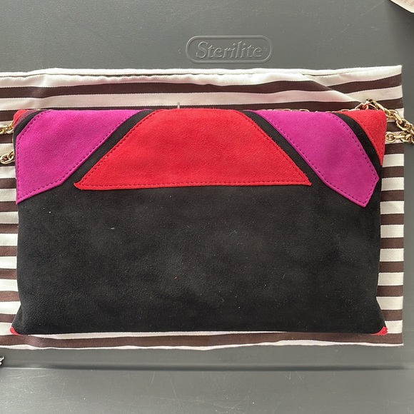 Henri Bendel - suede shoulder bag with gold chain - Picture 5 of 9